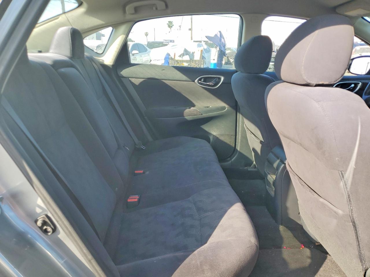 2013 NISSAN SENTRA S photo 28