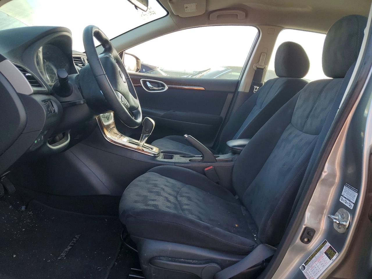 2013 NISSAN SENTRA S photo 19