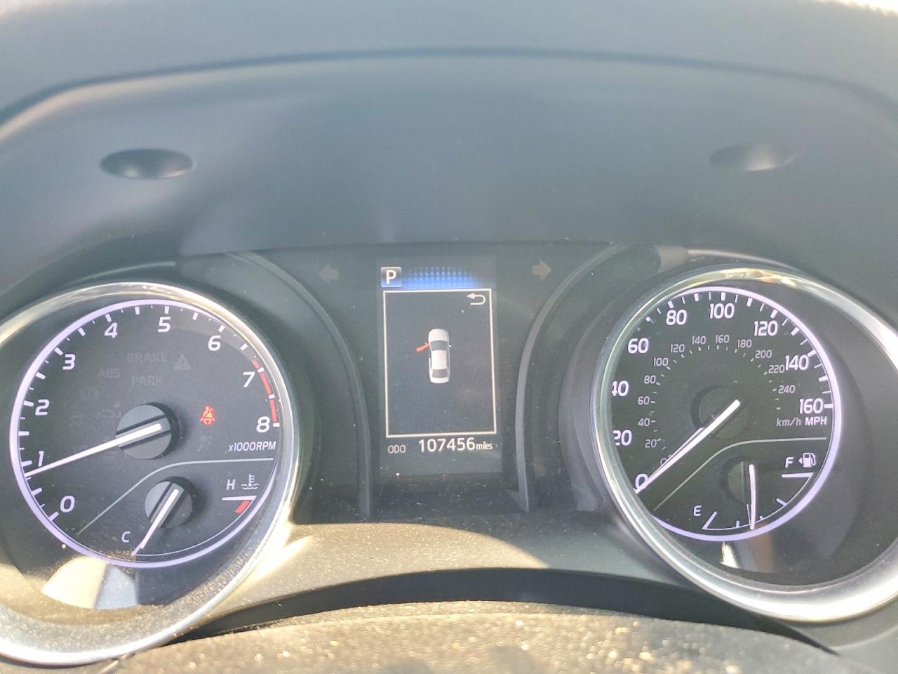 2018 TOYOTA CAMRY LE photo 17