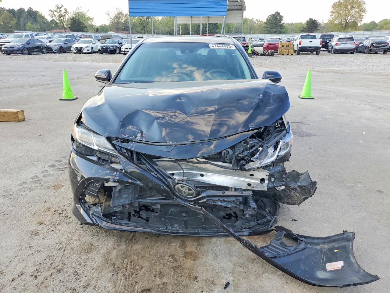 2018 TOYOTA CAMRY LE photo 9