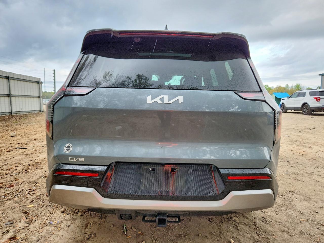 2024 KIA EV9 LAND photo 11