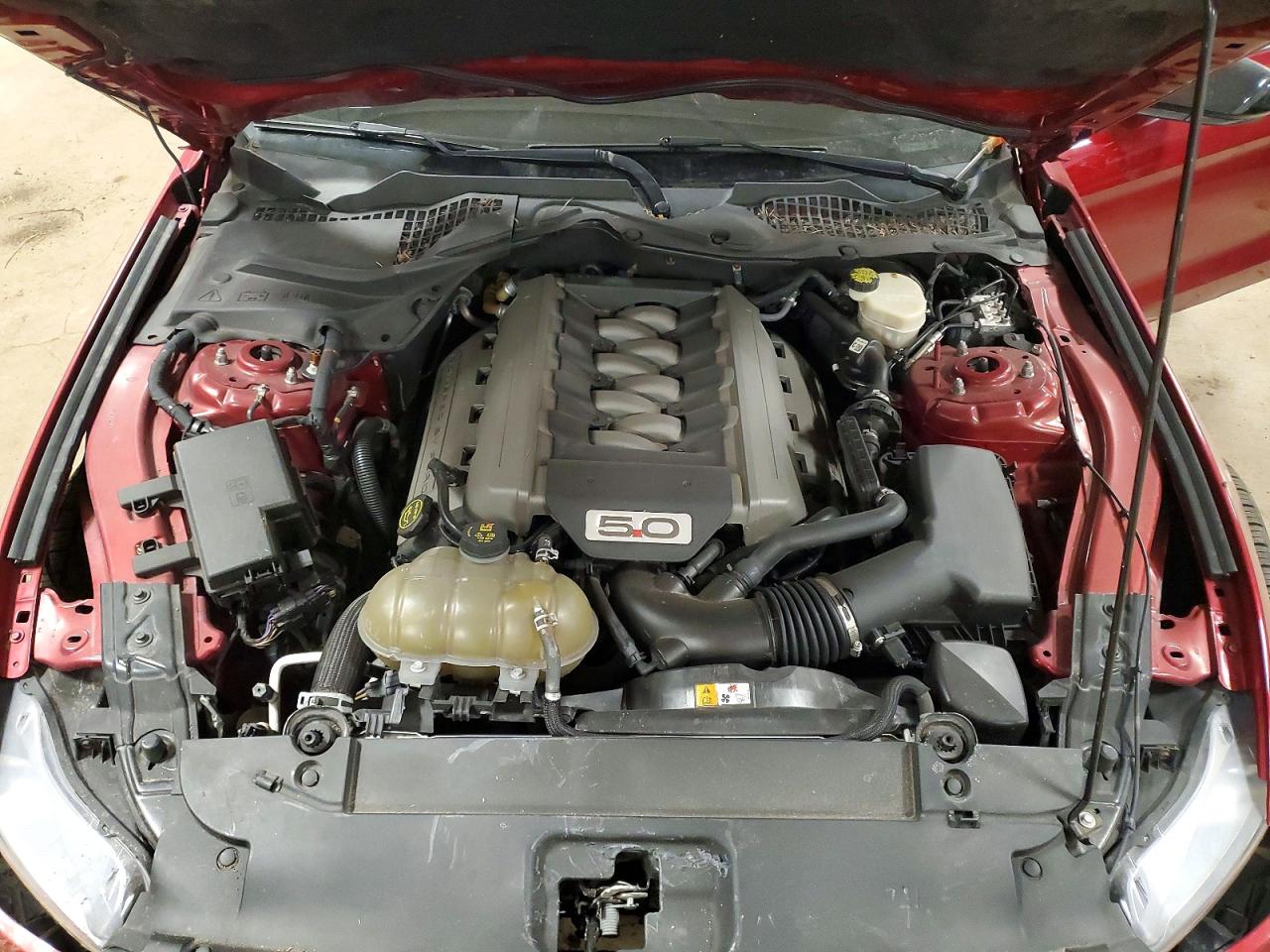 2017 FORD MUSTANG GT photo 31