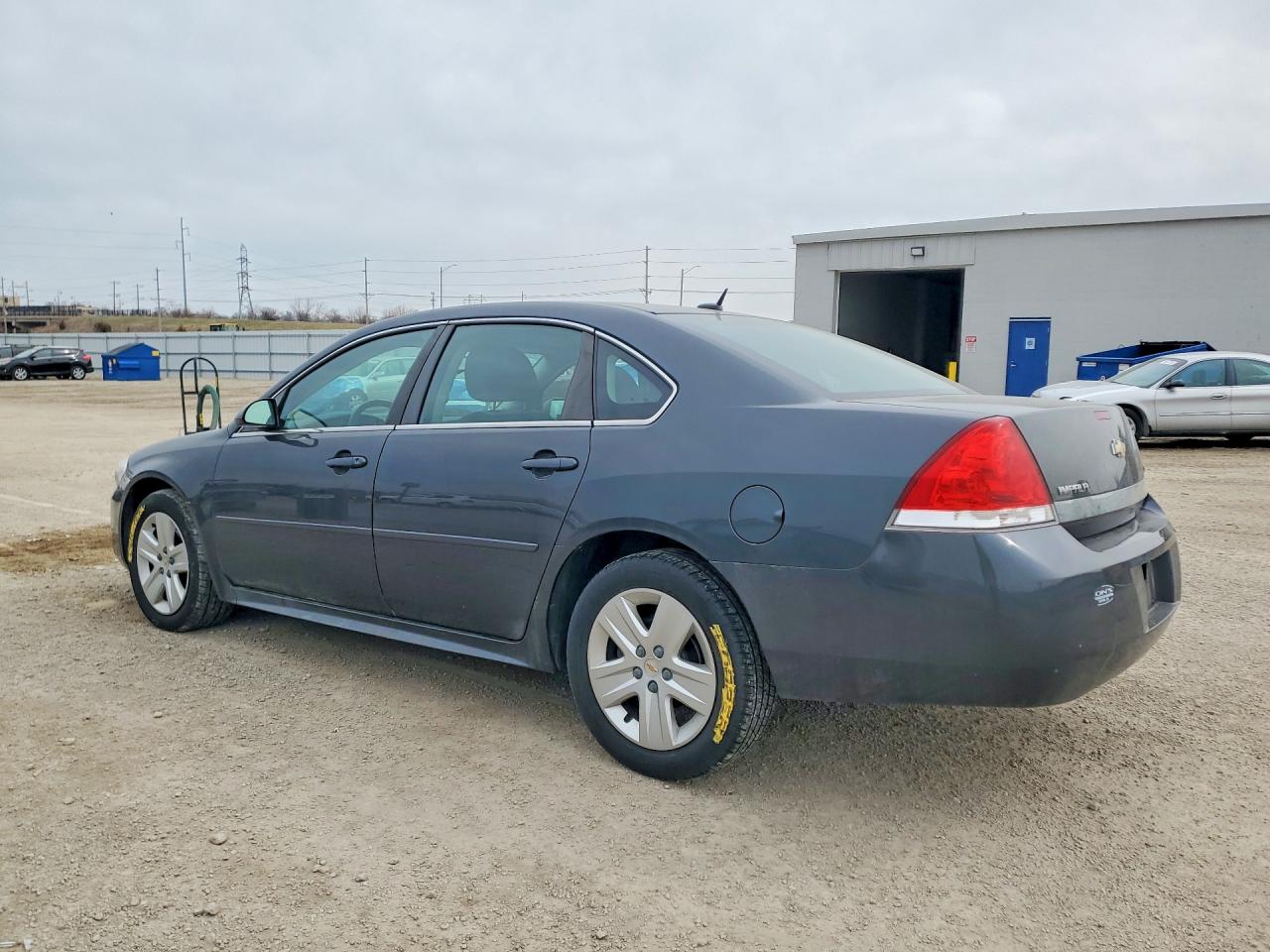 2011 CHEVROLET IMPALA LS photo 3