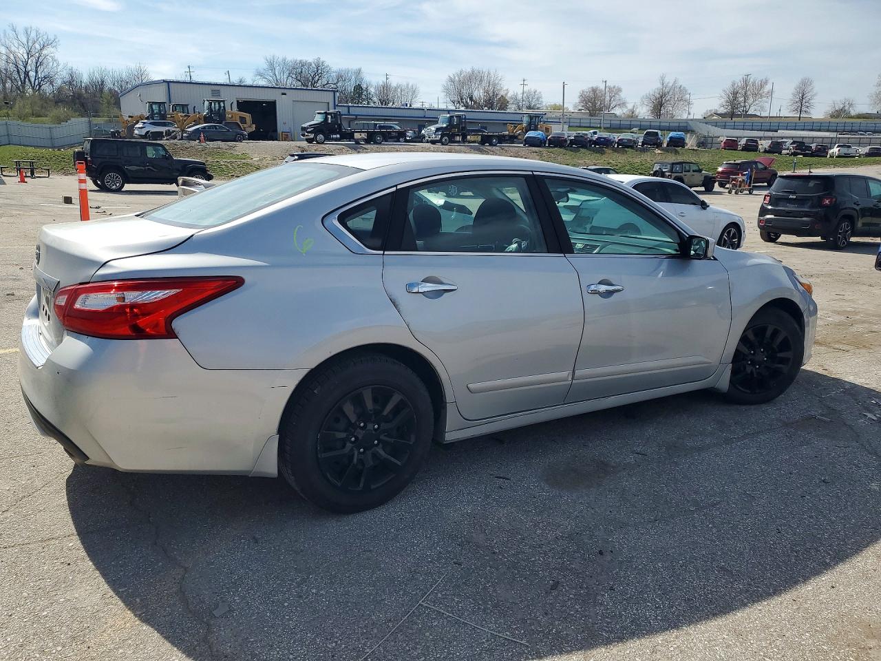 2016 NISSAN ALTIMA 2.5 S photo 3