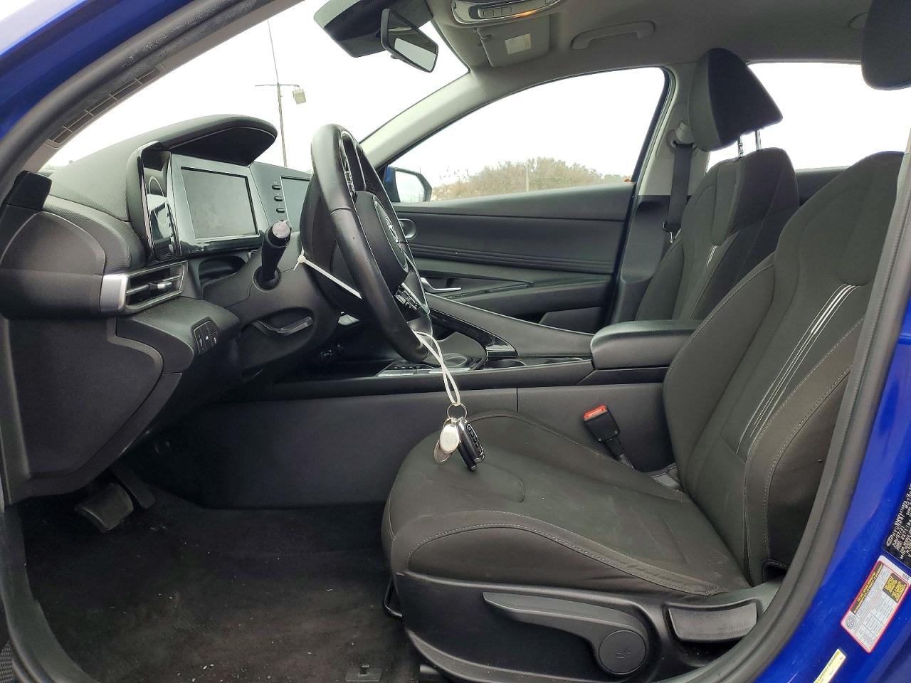 2021 HYUNDAI ELANTRA SEL photo 13