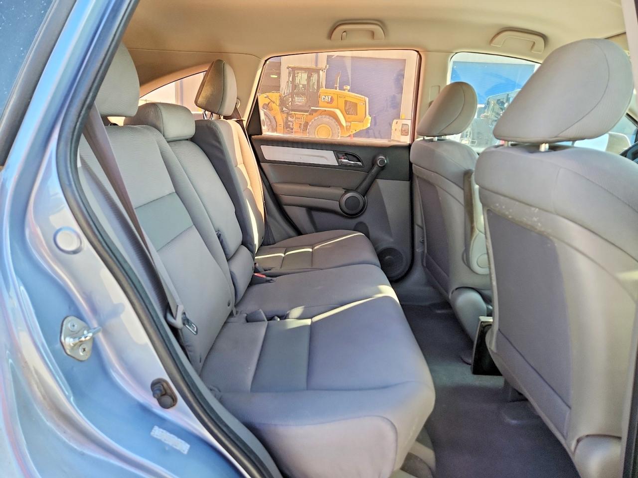 2010 HONDA CR-V LX photo 21