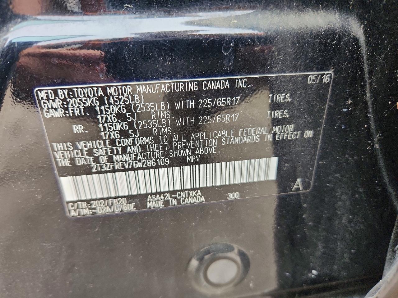 2016 TOYOTA RAV4 LE photo 25
