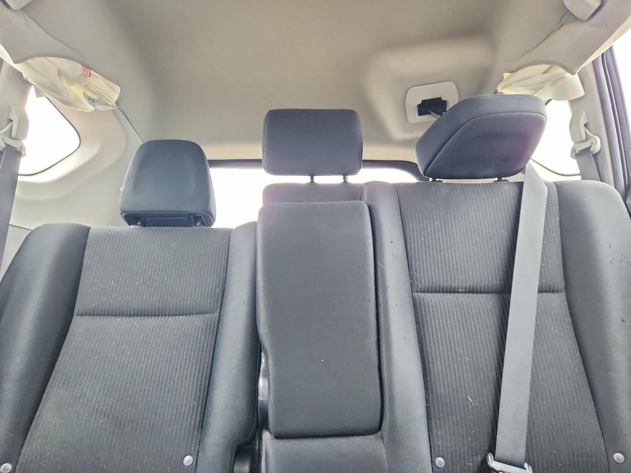 2016 TOYOTA RAV4 LE photo 19