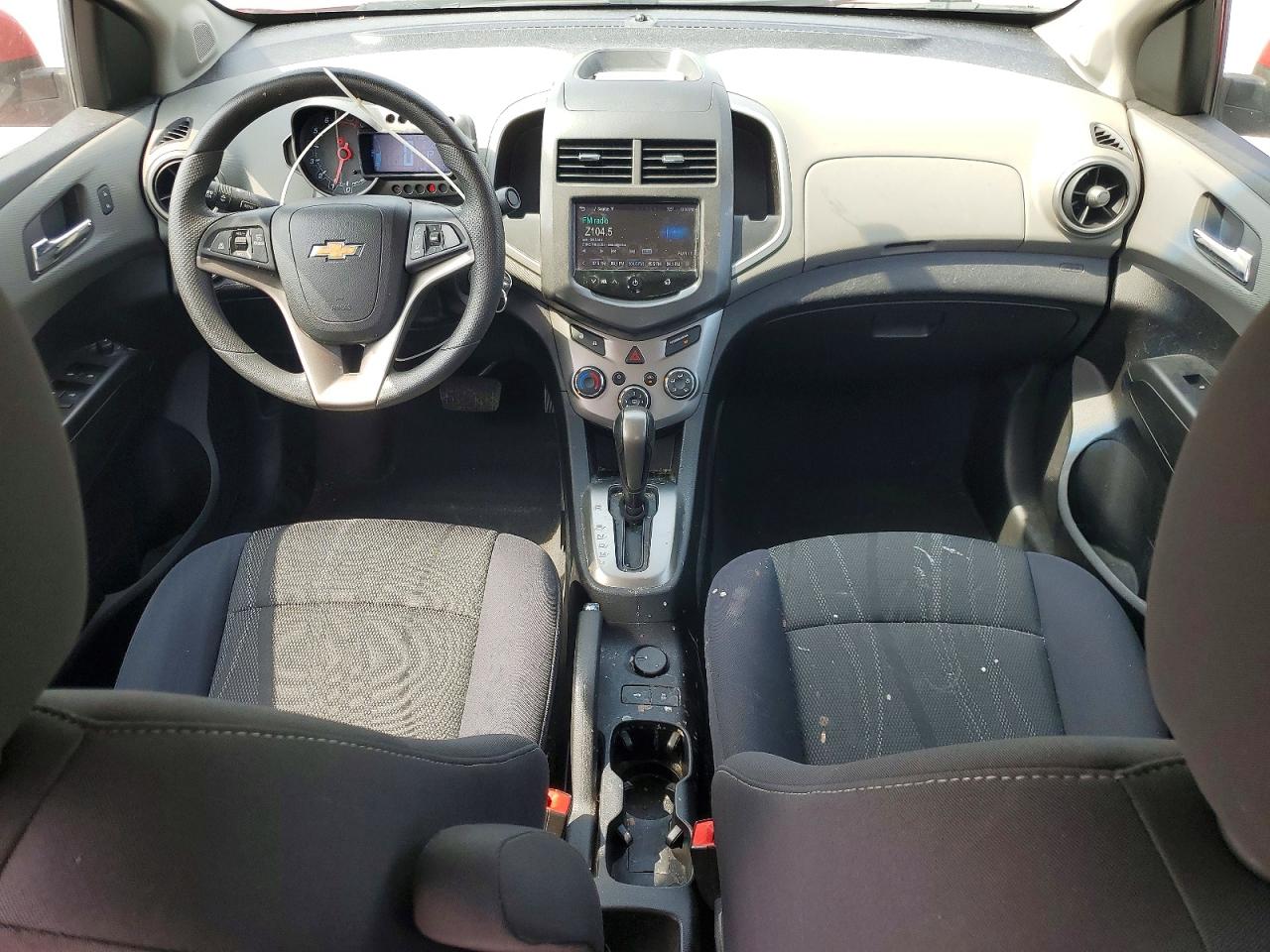 2014 CHEVROLET SONIC LT photo 8