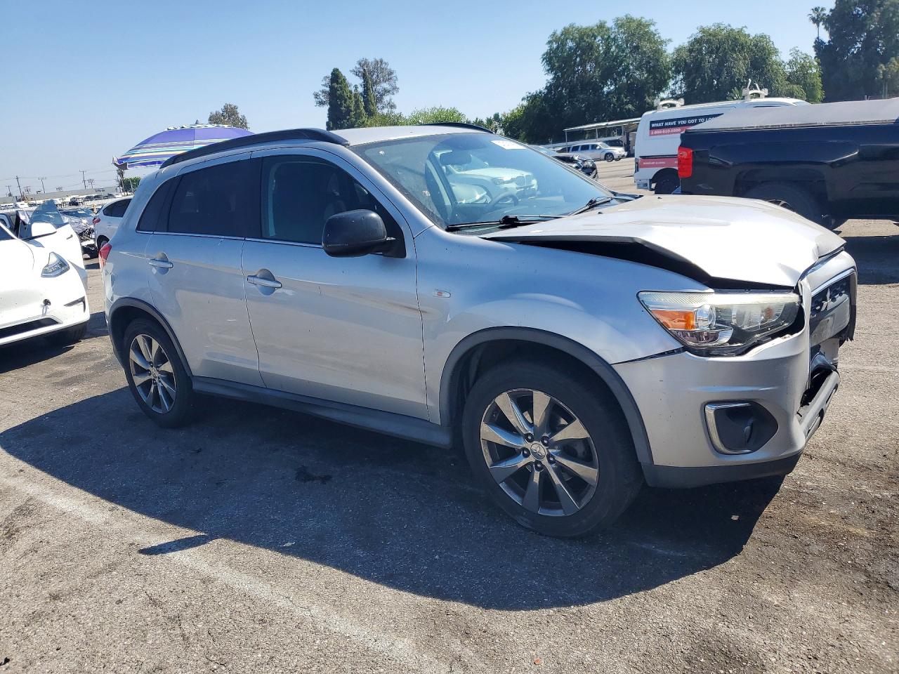 2013 MITSUBISHI OUTLANDER SPORT LE photo 7