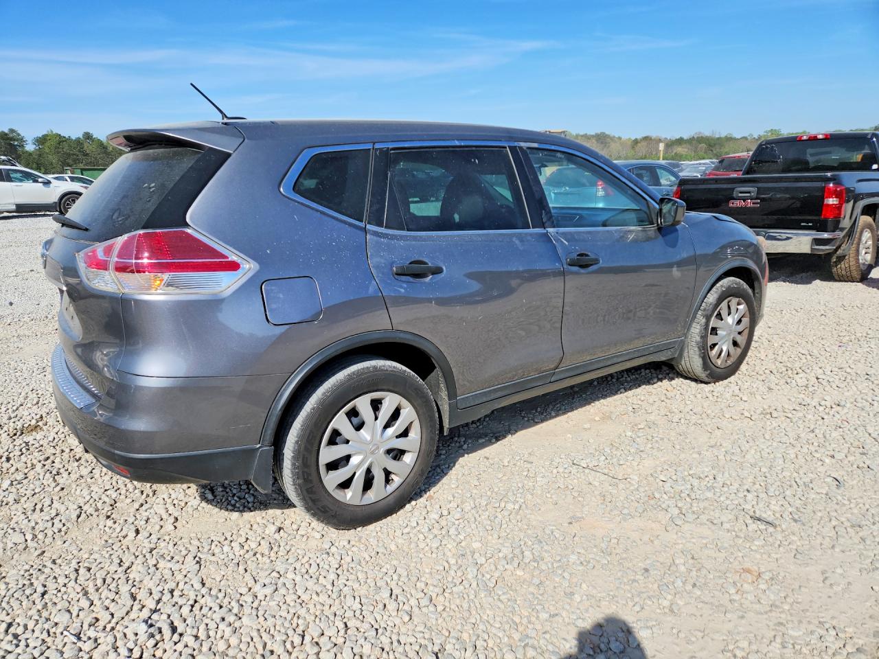 2016 NISSAN ROGUE S photo 3