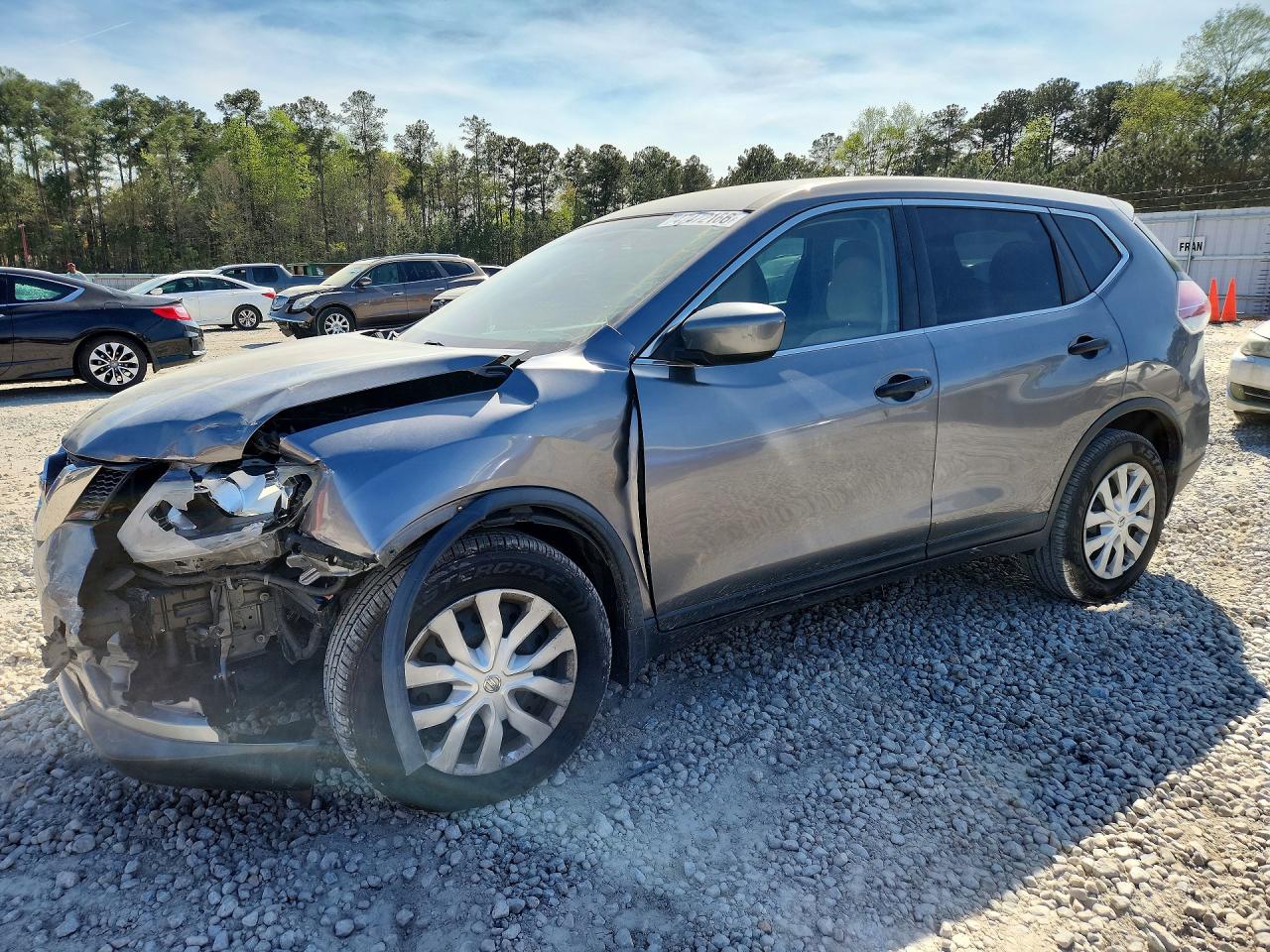 2016 NISSAN ROGUE