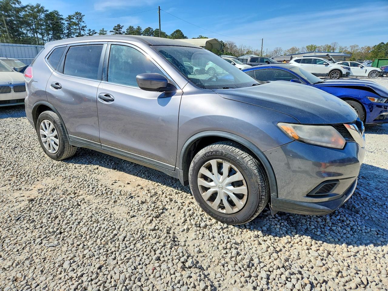 2016 NISSAN ROGUE S photo 4