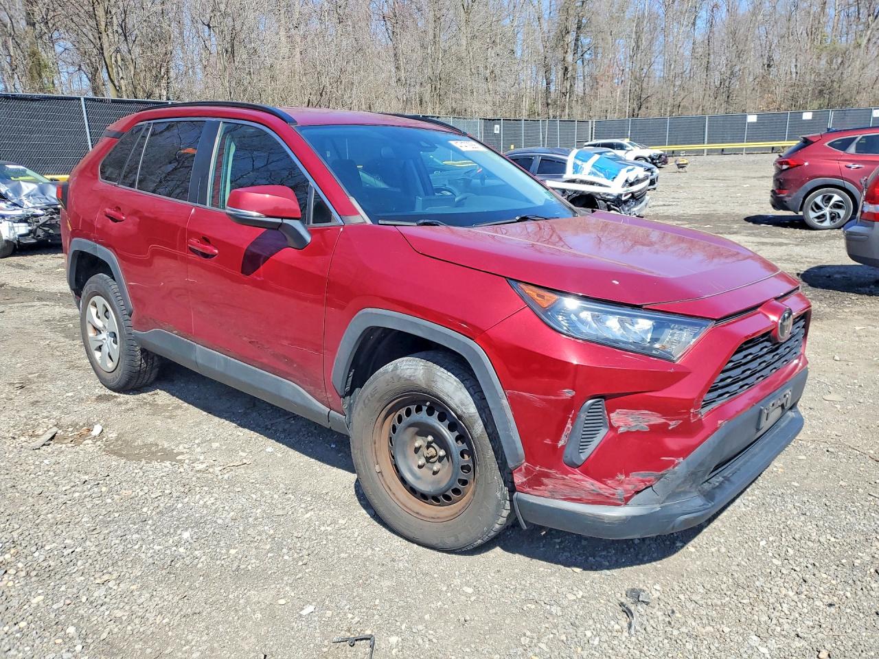 2019 TOYOTA RAV4 LE photo 10