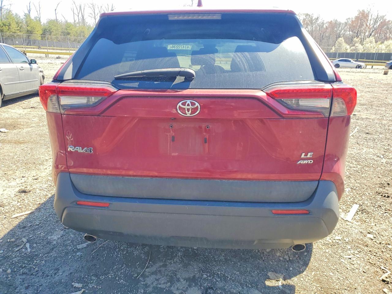 2019 TOYOTA RAV4 LE photo 16