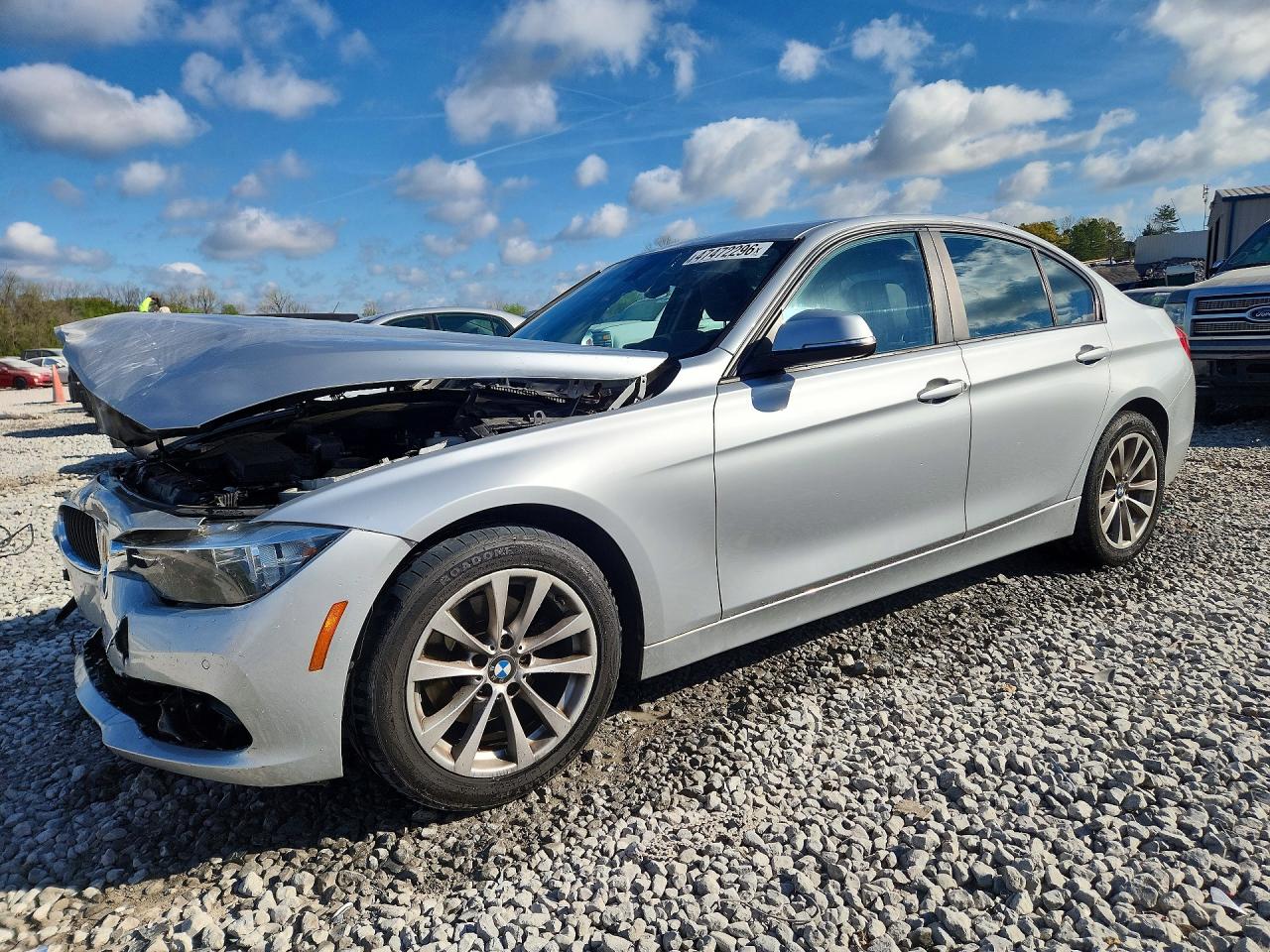 2017 BMW 320