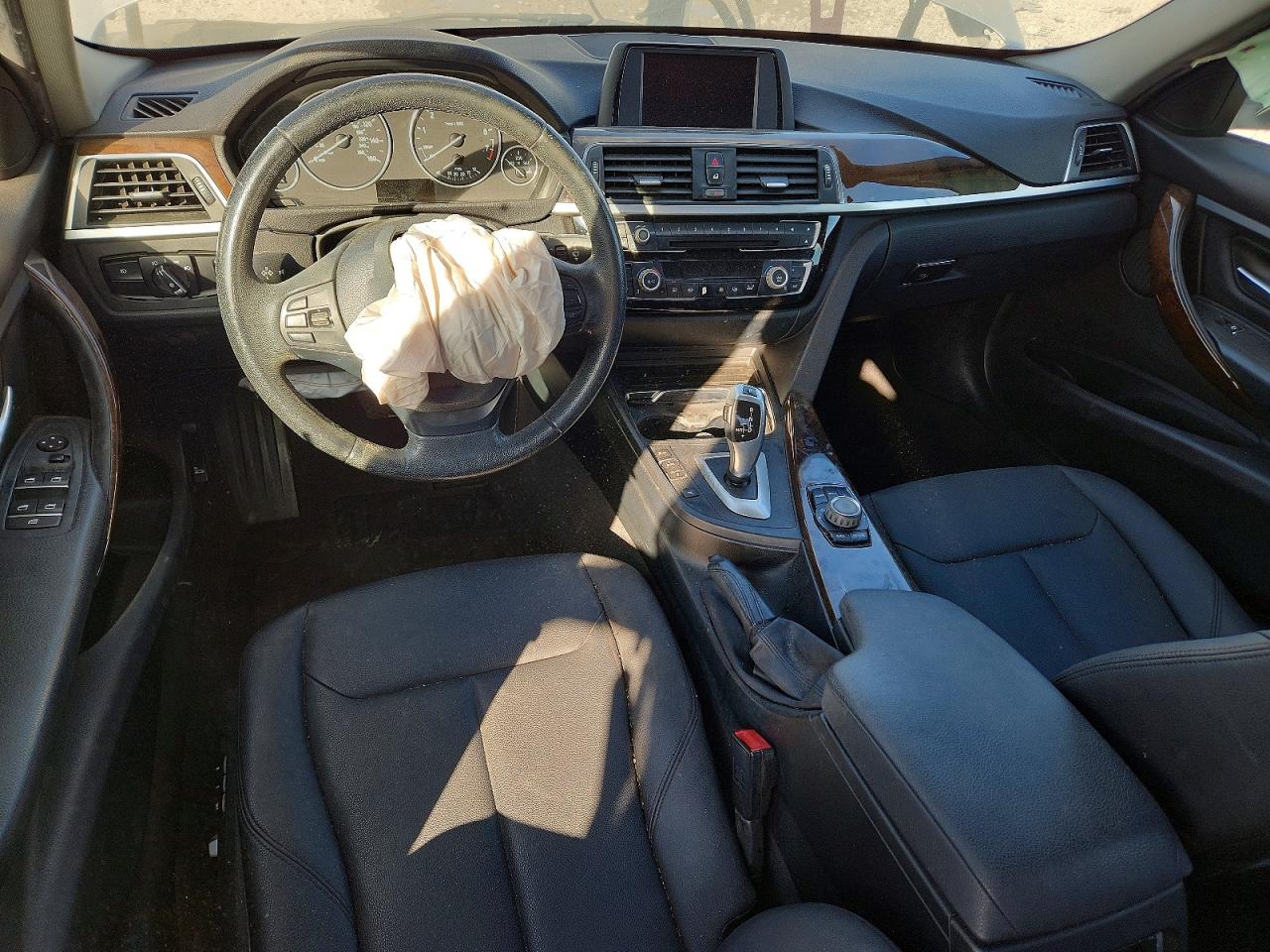 2017 BMW 320 I photo 15