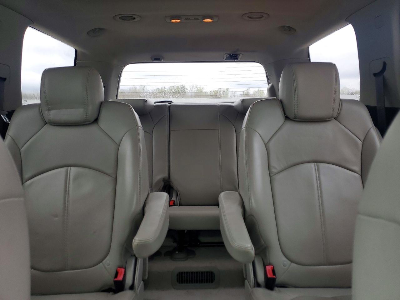 2009 GMC ACADIA SLT-2 photo 28