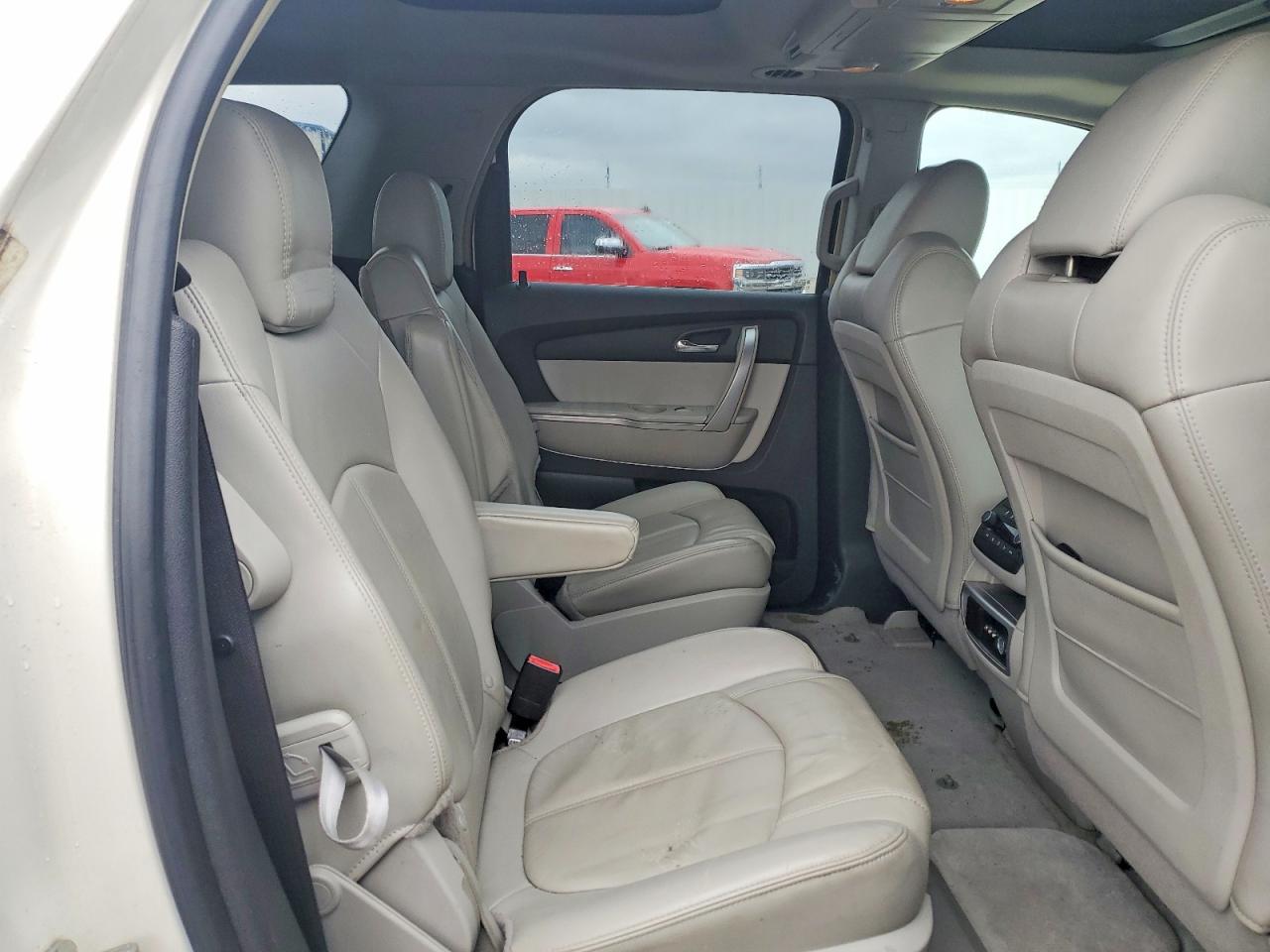 2009 GMC ACADIA SLT-2 photo 31