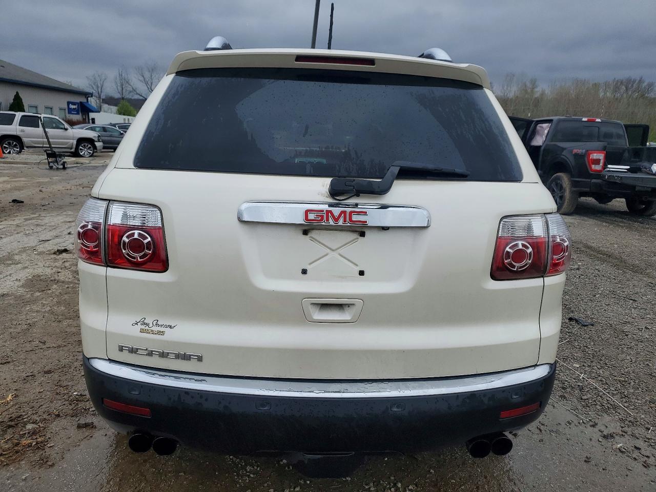2009 GMC ACADIA SLT-2 photo 16