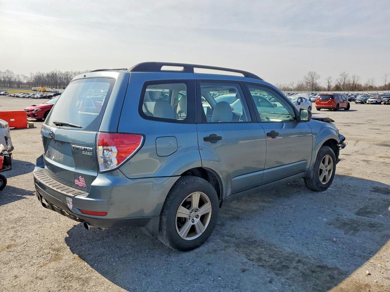 2011 SUBARU FORESTER 2.5X photo 5