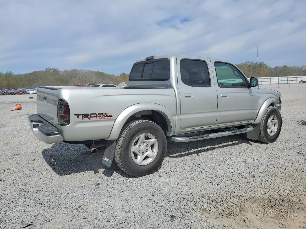 2004 TOYOTA TACOMA V6 photo 5