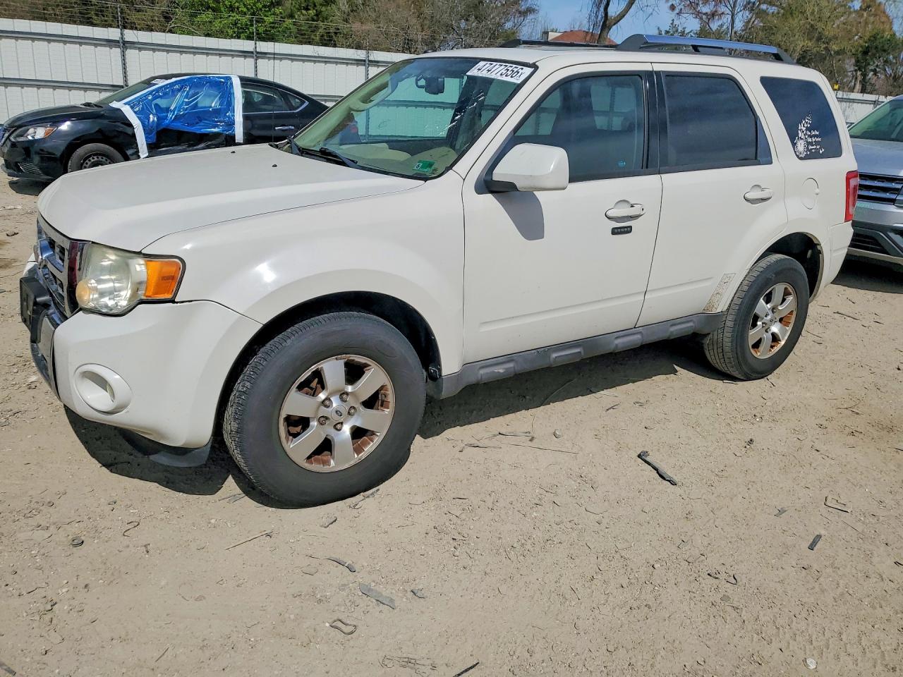 2010 FORD ESCAPE