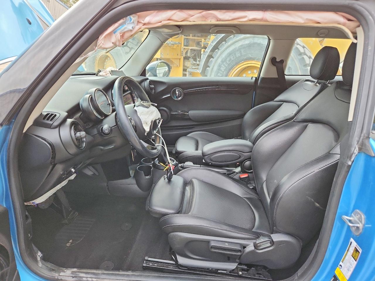 2016 MINI COOPER S photo 13
