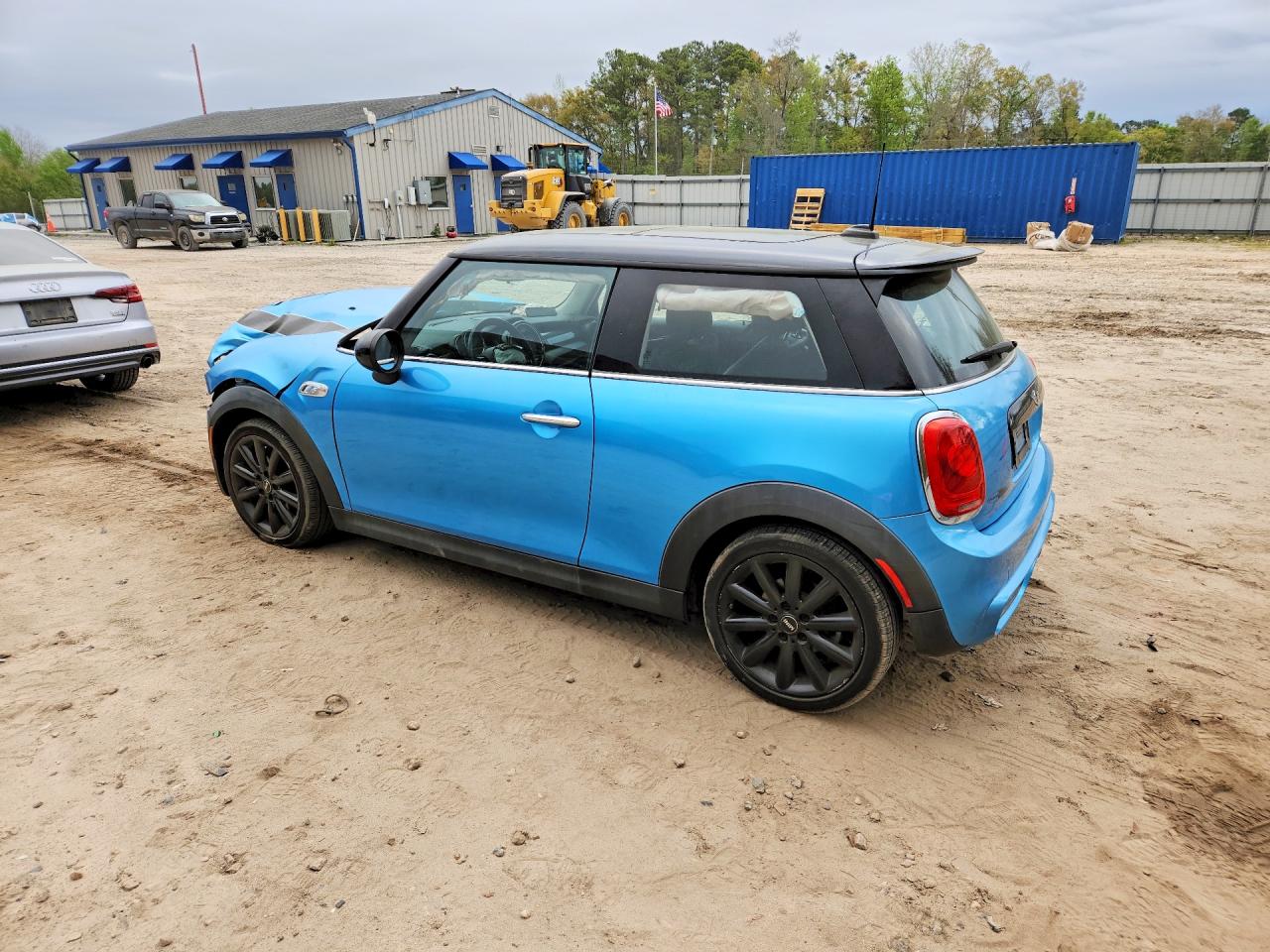 2016 MINI COOPER S photo 3