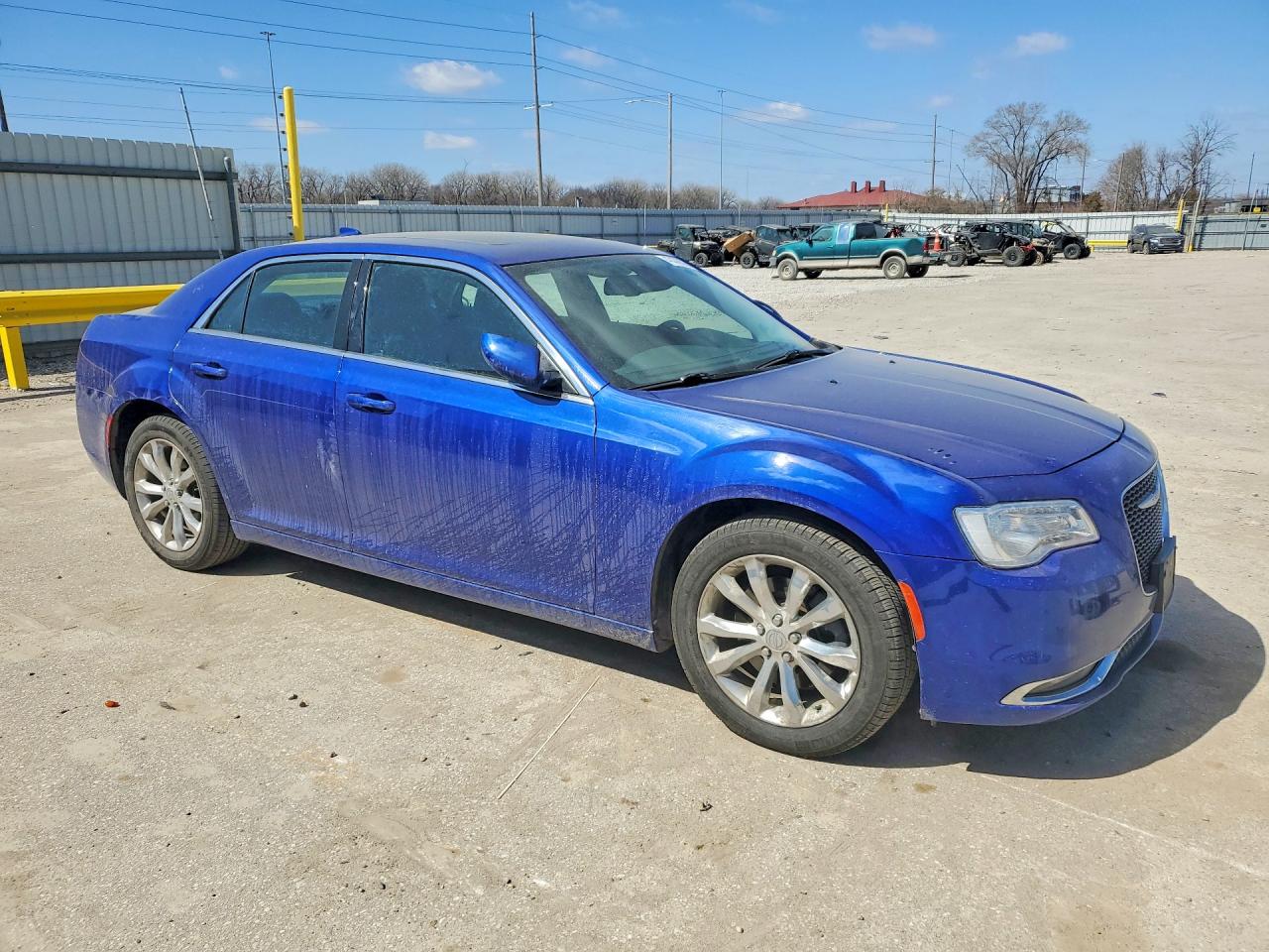 2018 CHRYSLER 300 TOURING photo 7