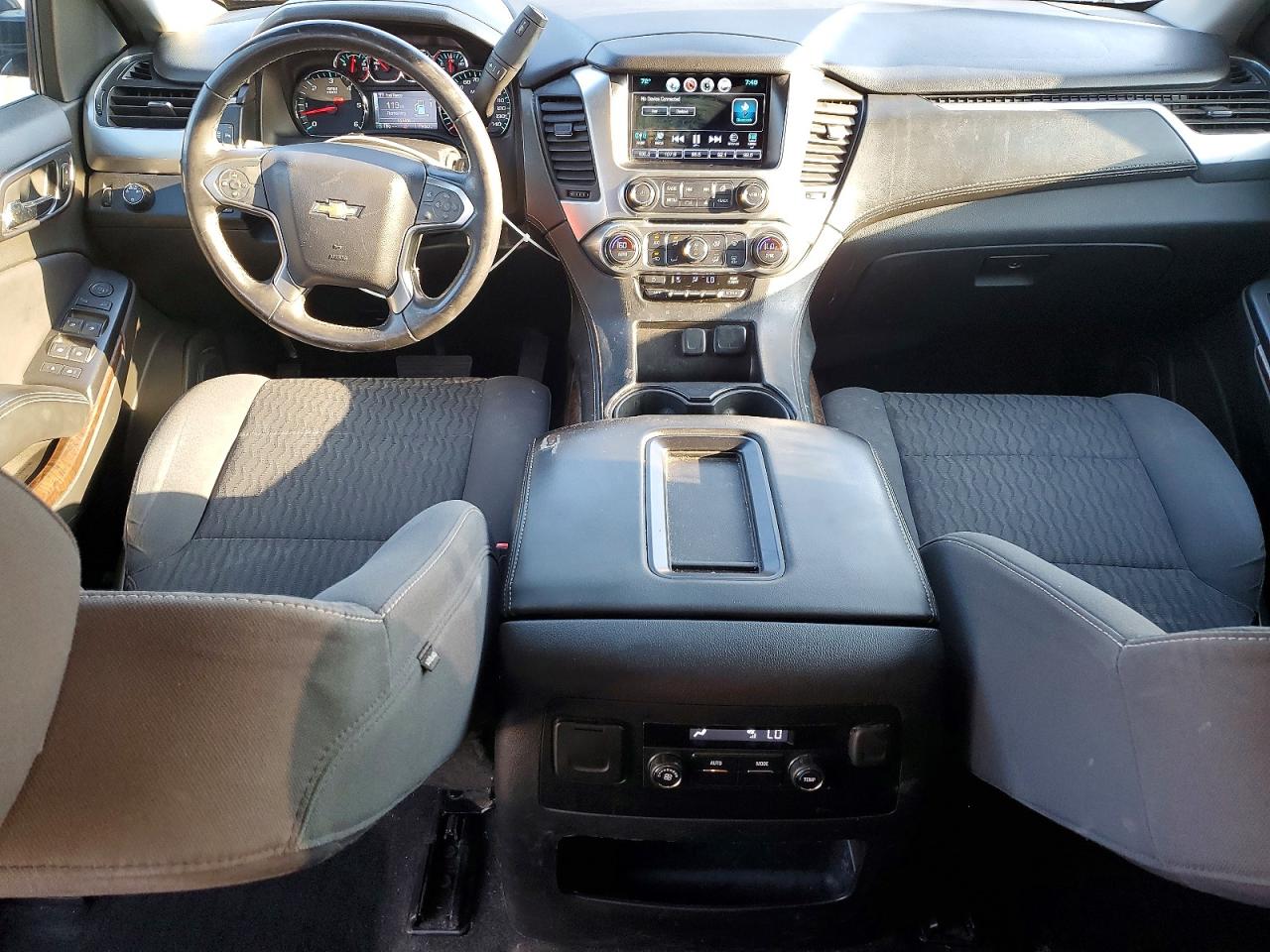2017 CHEVROLET TAHOE C1500 LS photo 8