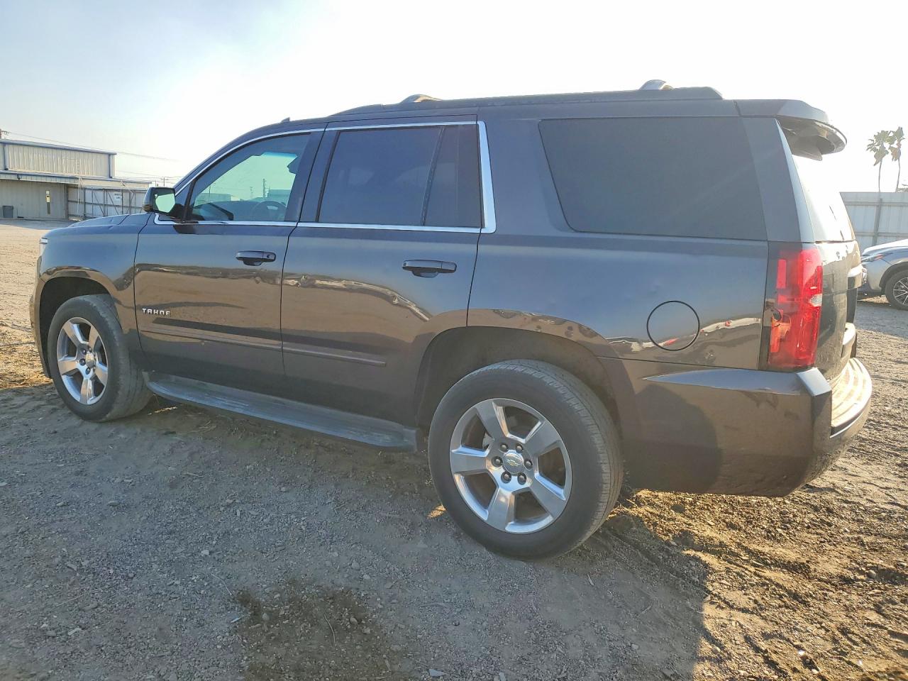 2017 CHEVROLET TAHOE C1500 LS photo 2
