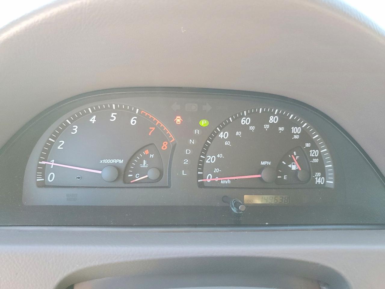 2004 TOYOTA CAMRY LE photo 17