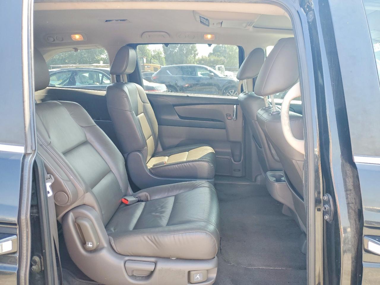 2014 HONDA ODYSSEY EXL photo 11