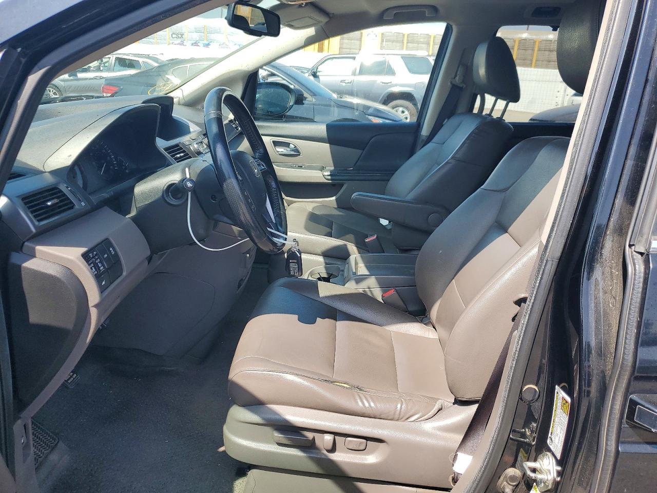 2014 HONDA ODYSSEY EXL photo 7