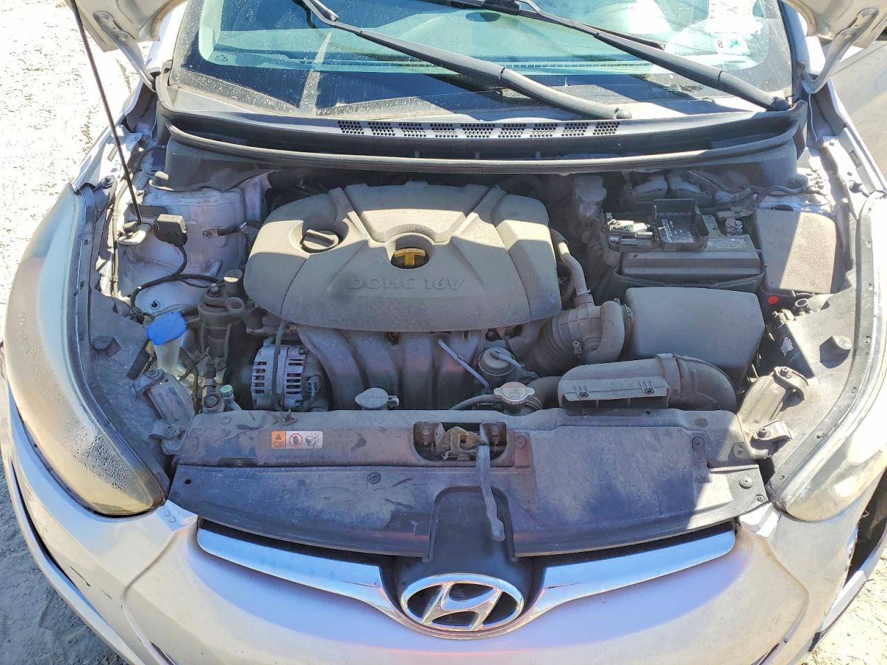 2016 HYUNDAI ELANTRA SE photo 31