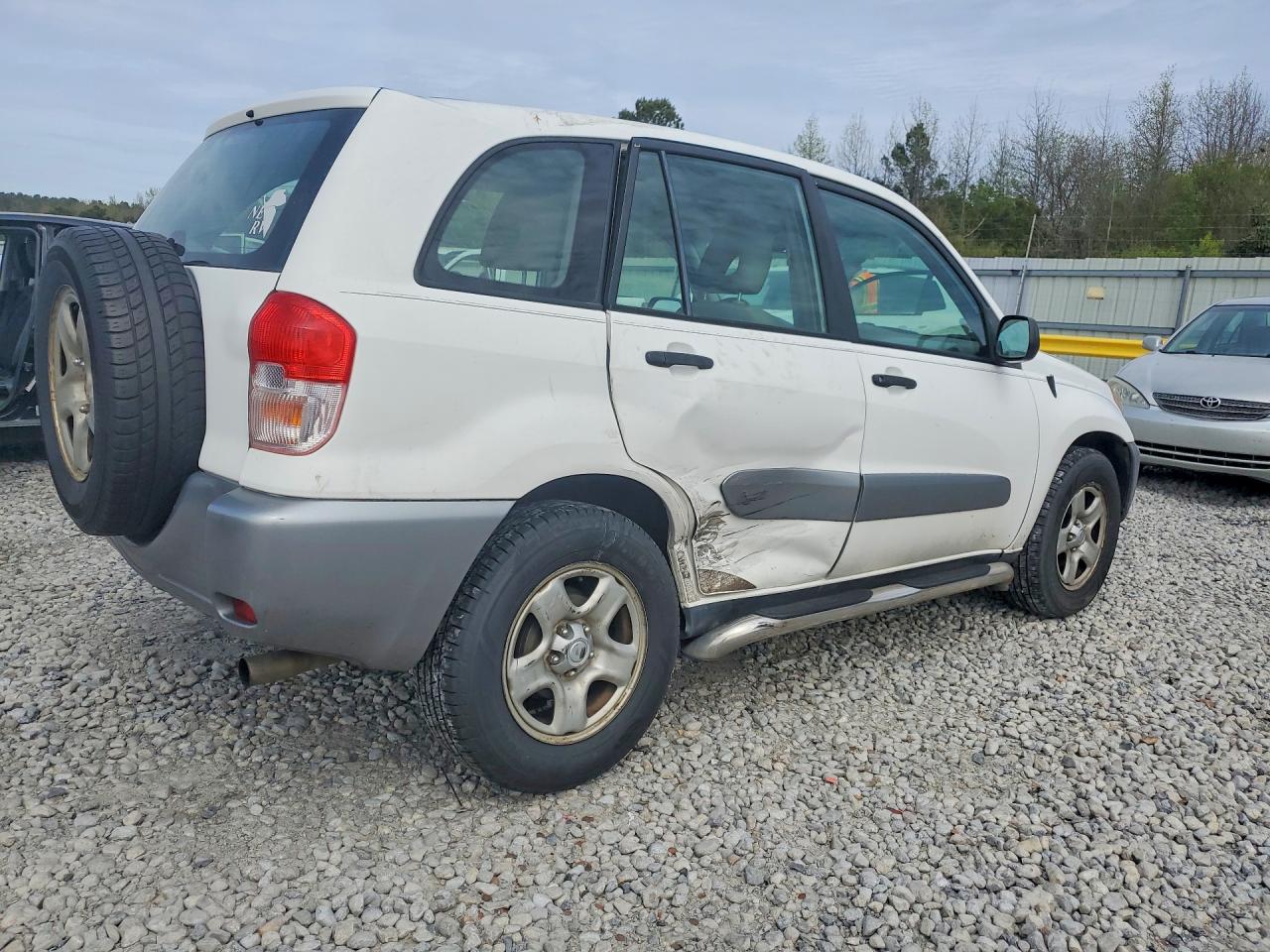 2003 TOYOTA RAV4 BASE photo 3