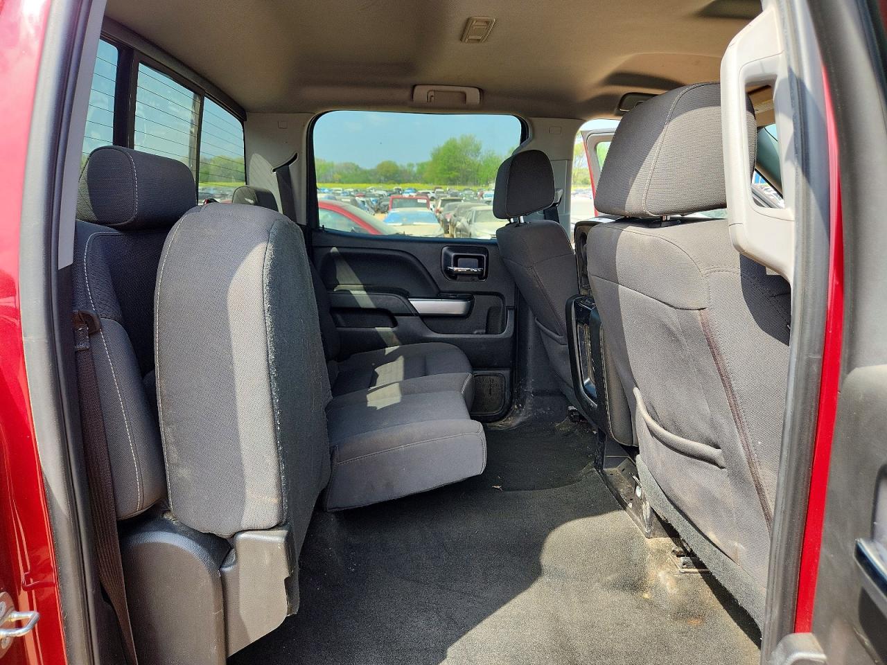 2018 CHEVROLET SILVERADO K1500 LT photo 10