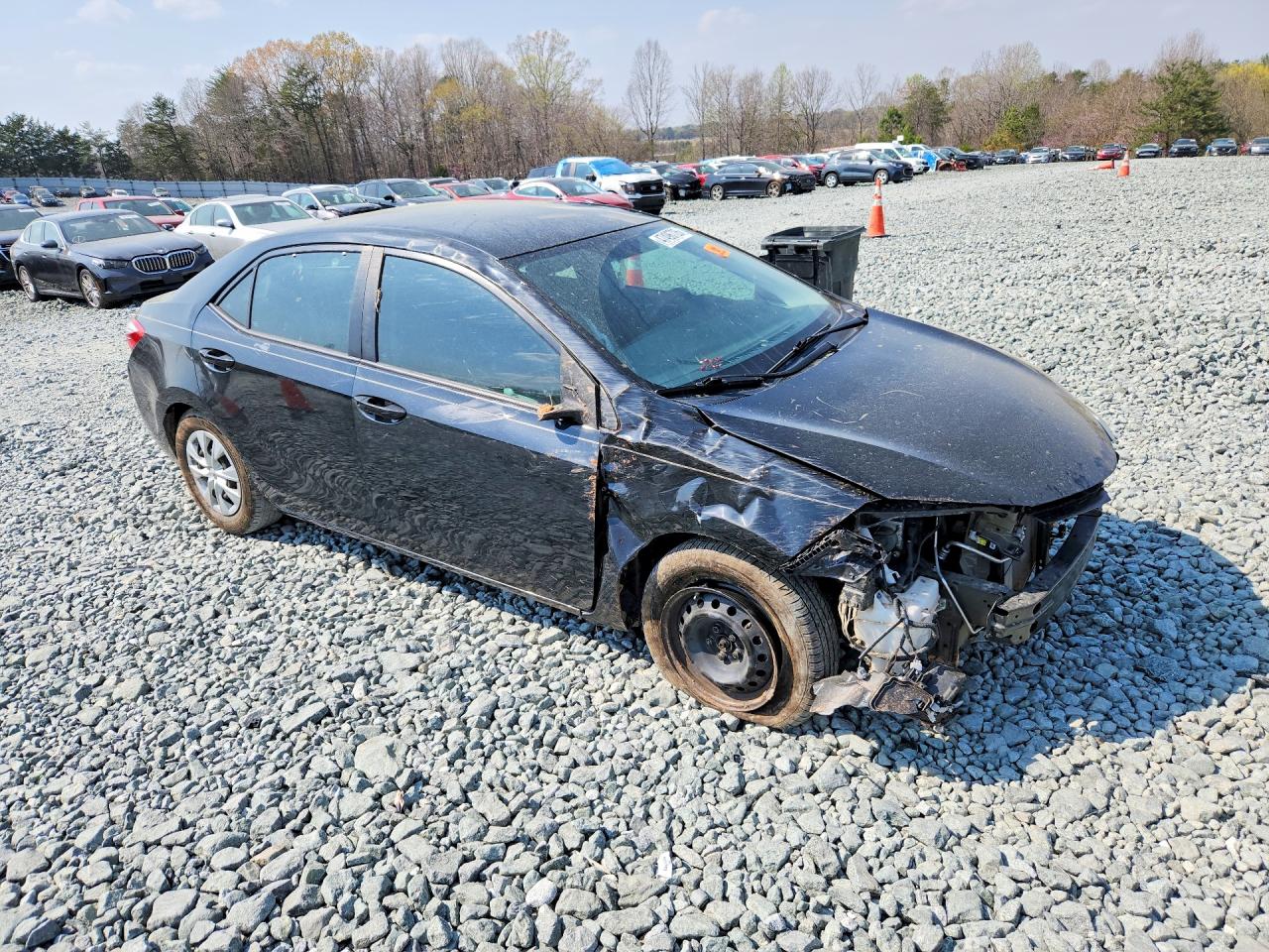 2015 TOYOTA COROLLA L photo 4