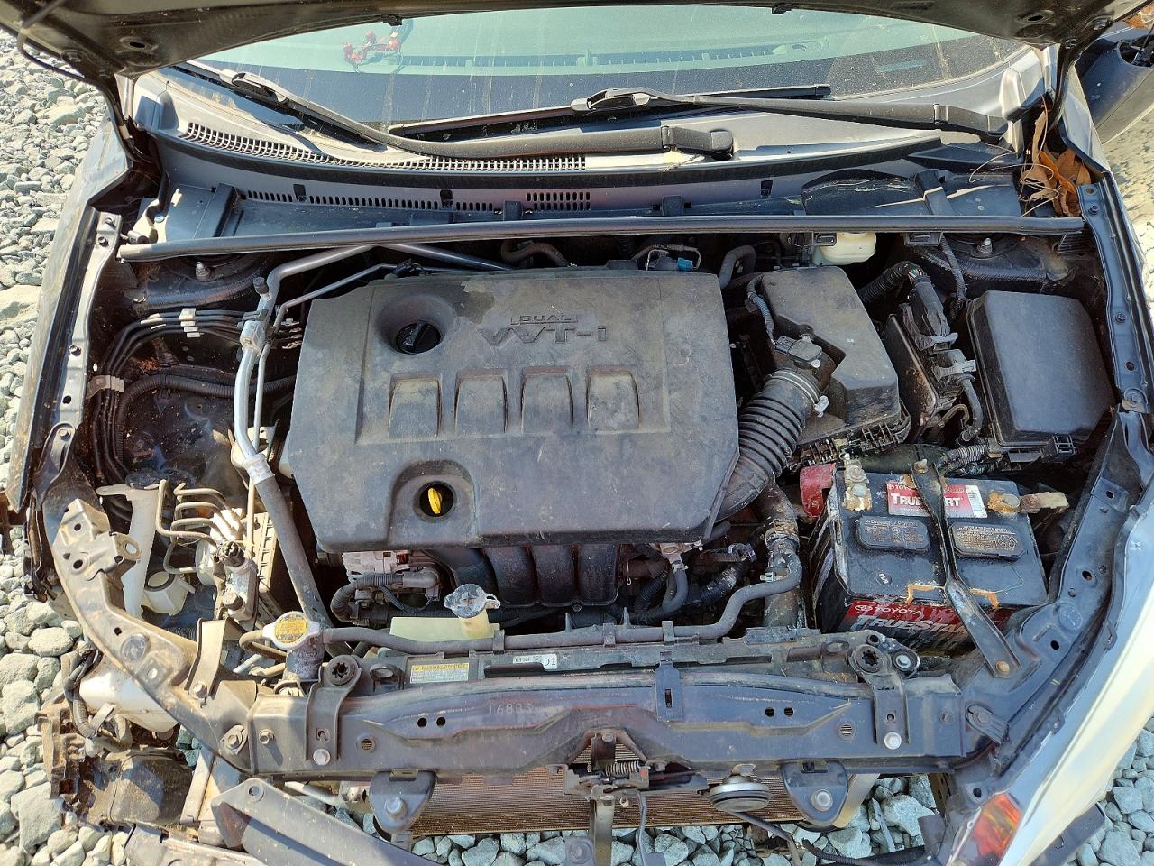 2015 TOYOTA COROLLA L photo 11