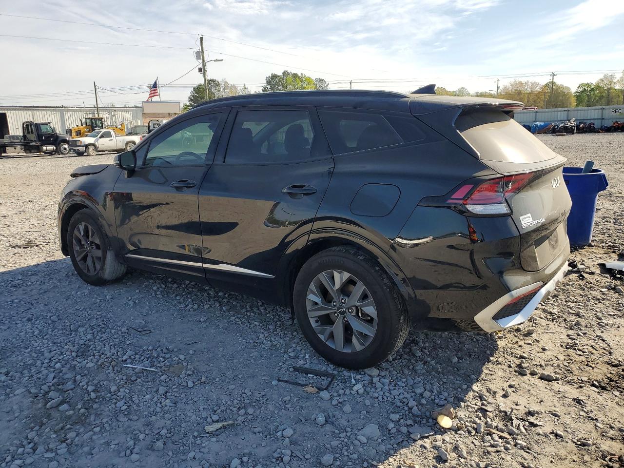 2025 KIA SPORTAGE SX photo 2
