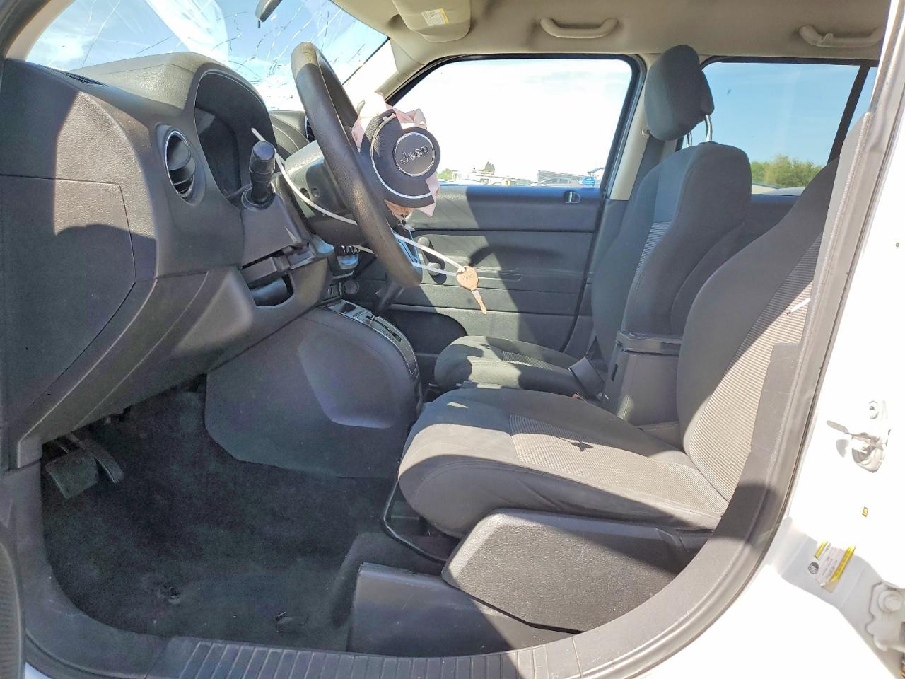 2012 JEEP PATRIOT SPORT photo 19