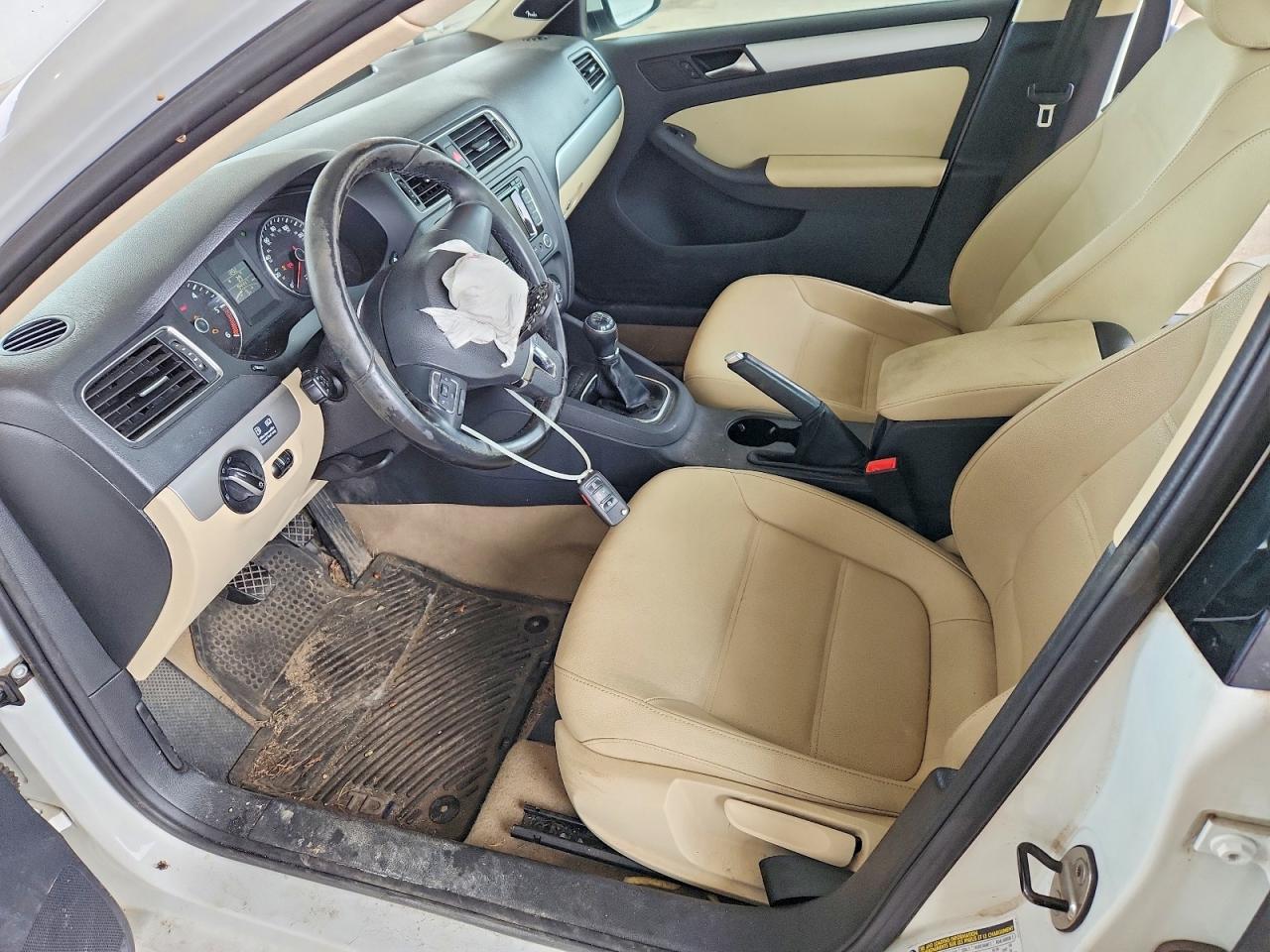2012 VOLKSWAGEN JETTA TDI photo 19