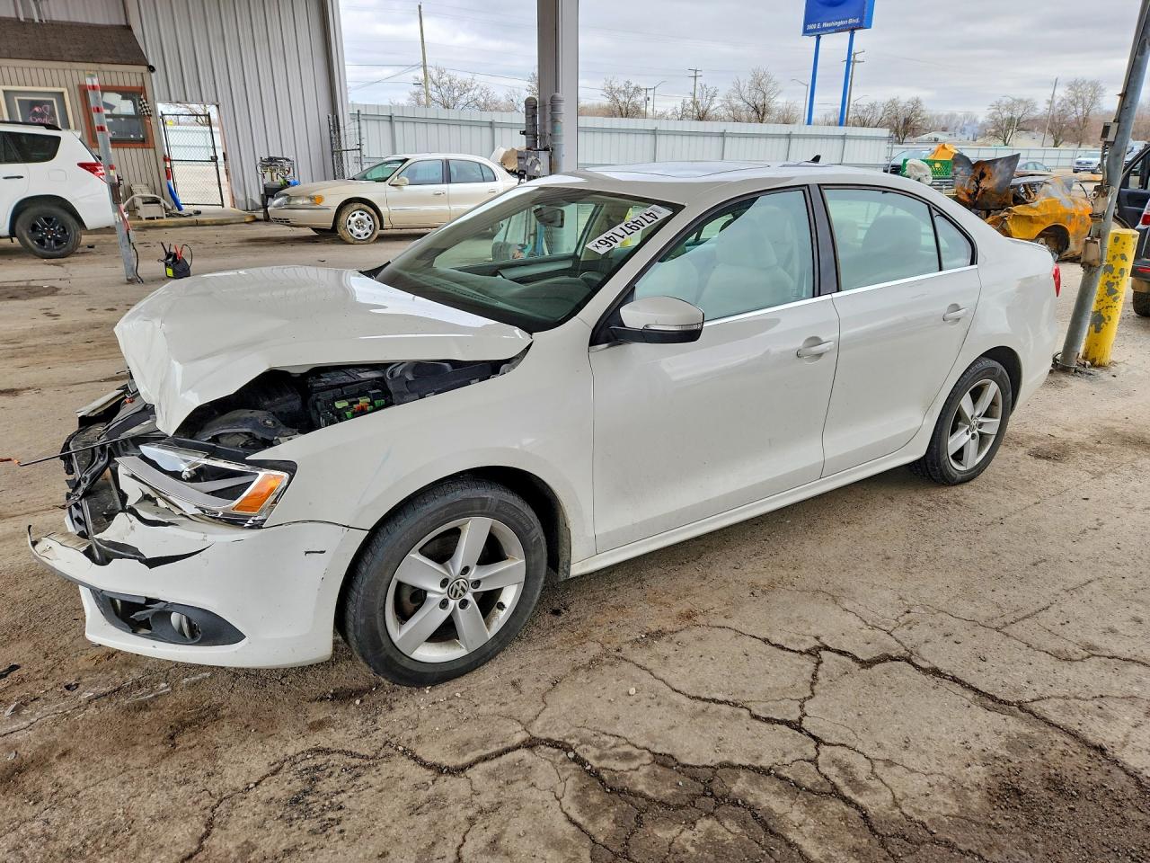 2012 VOLKSWAGEN JETTA