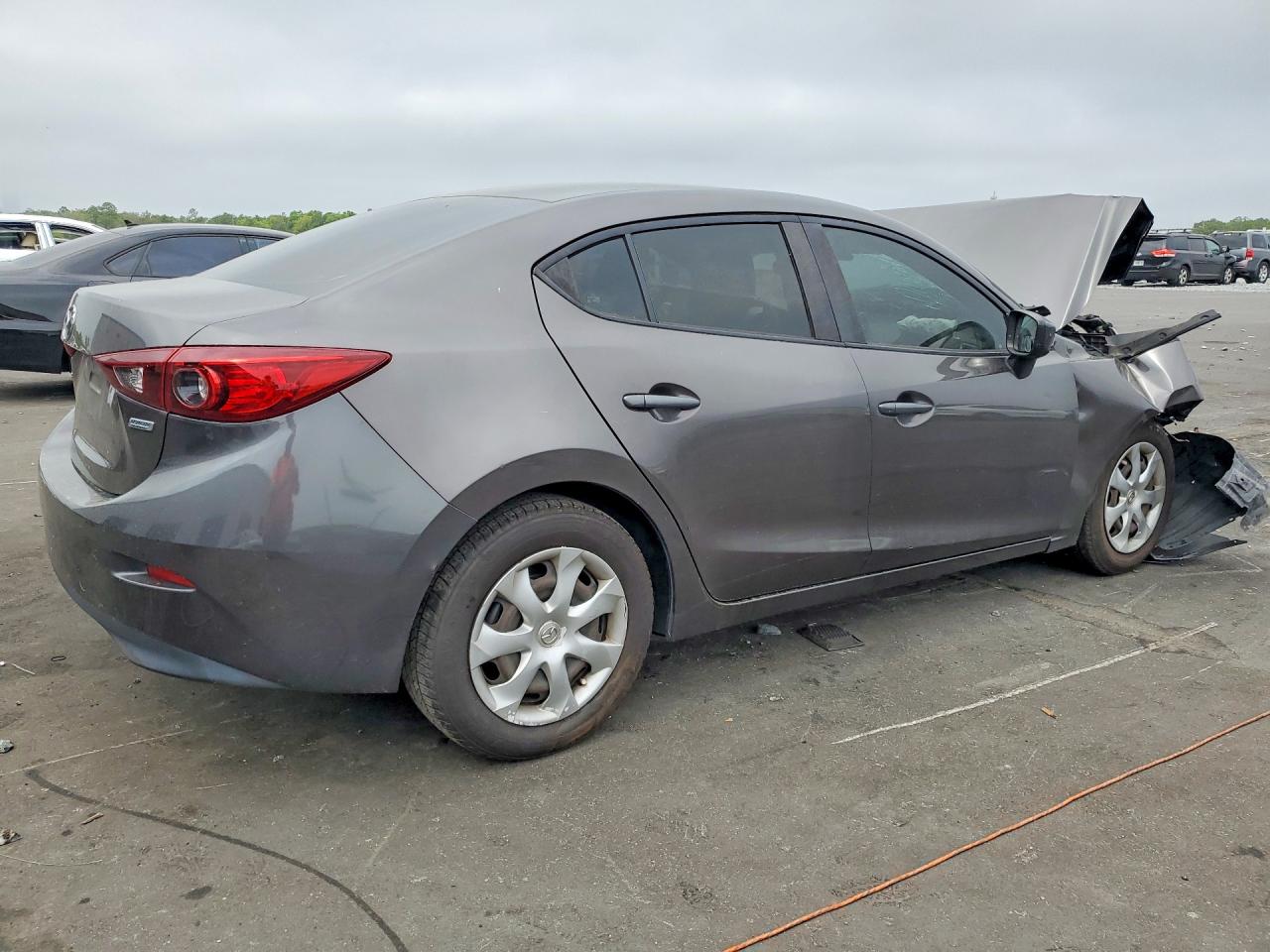 2018 MAZDA 3 SPORT photo 5