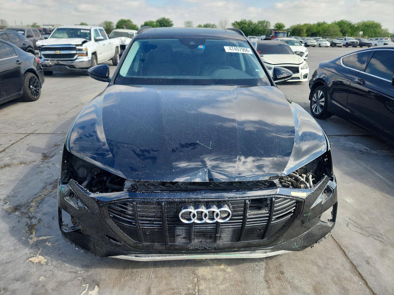 2021 AUDI E-TRON PREMIUM photo 9