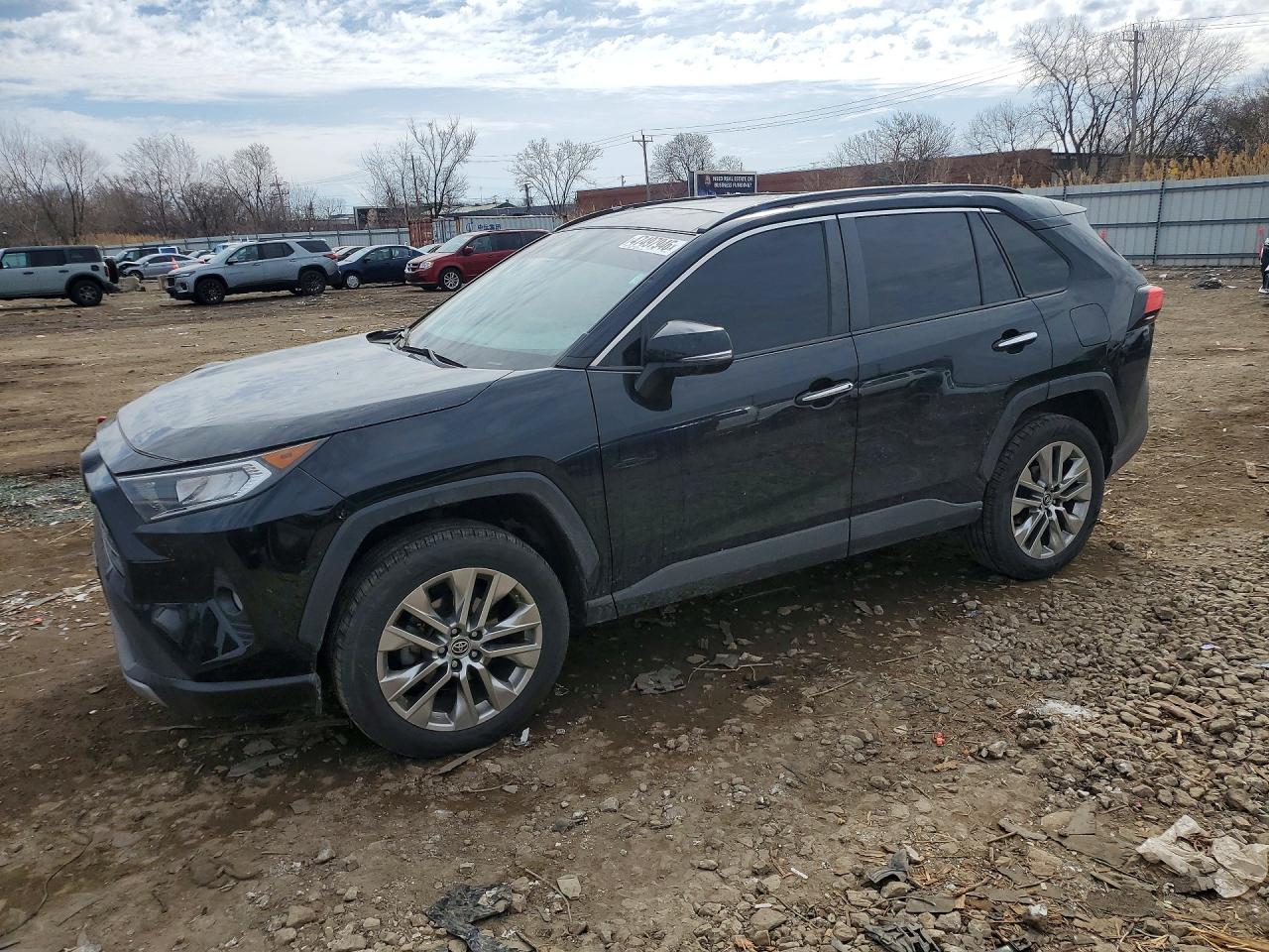 2019 TOYOTA RAV4