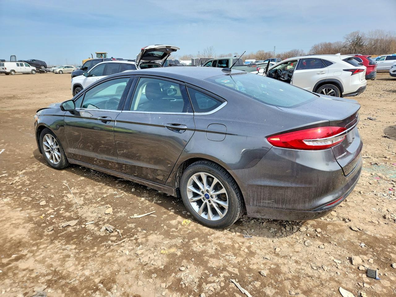 2017 FORD FUSION SE photo 3