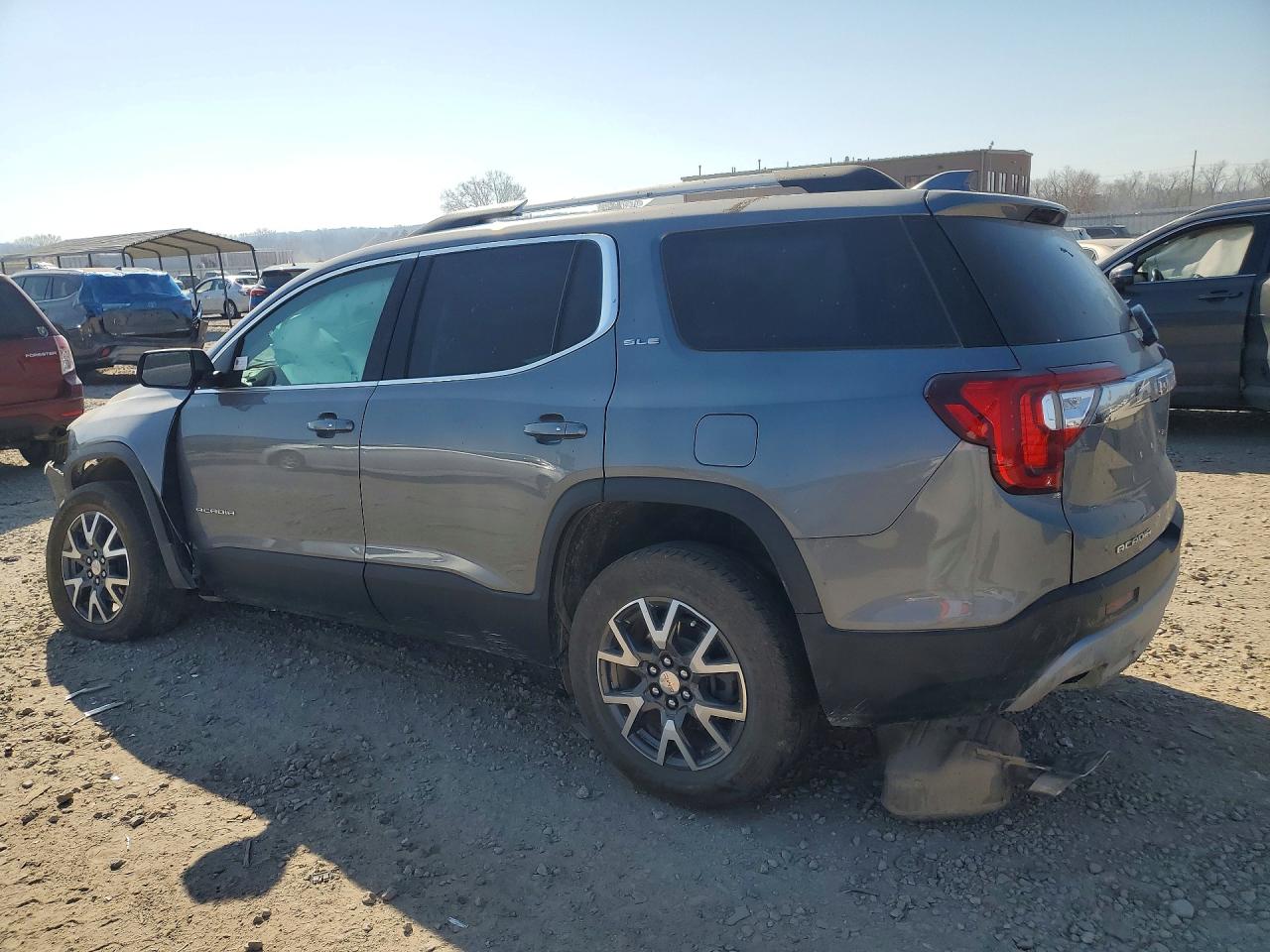 2021 GMC ACADIA SLE photo 3