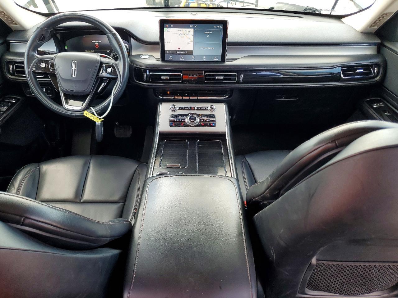 2021 LINCOLN AVIATOR photo 8